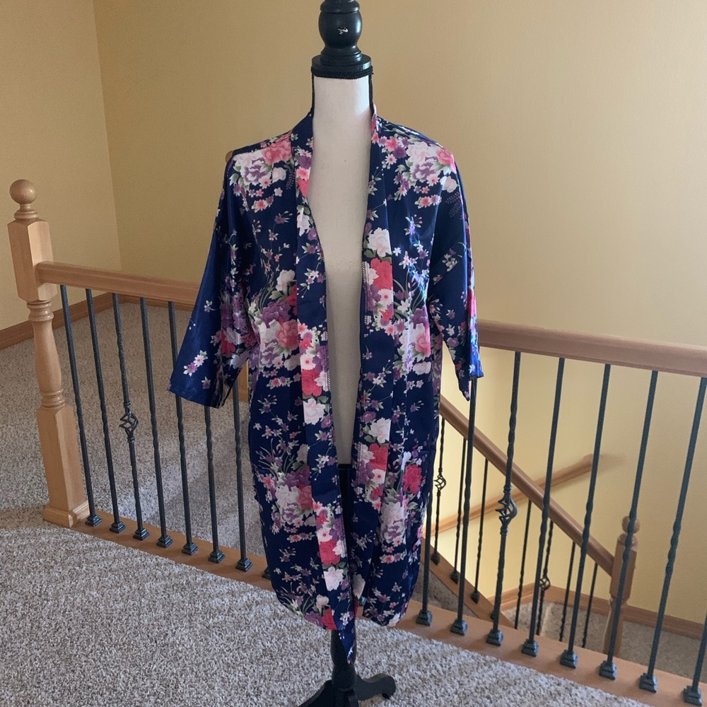 Floral Silky Robe M